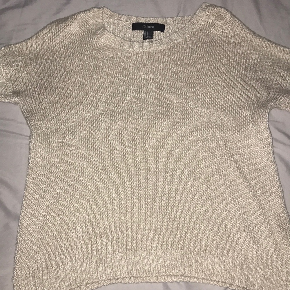 FOREVER 21 CREAM COLORED SWEATER